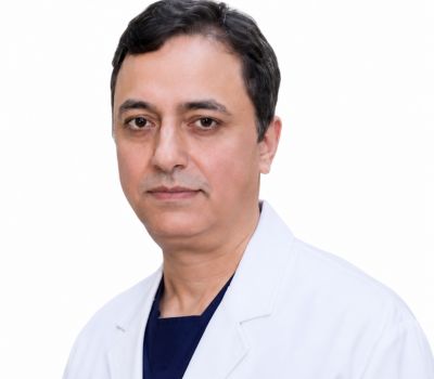 Dr. Naveen Saraf