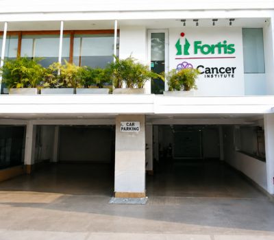 Fortis Cancer Institute, Defence Colony
